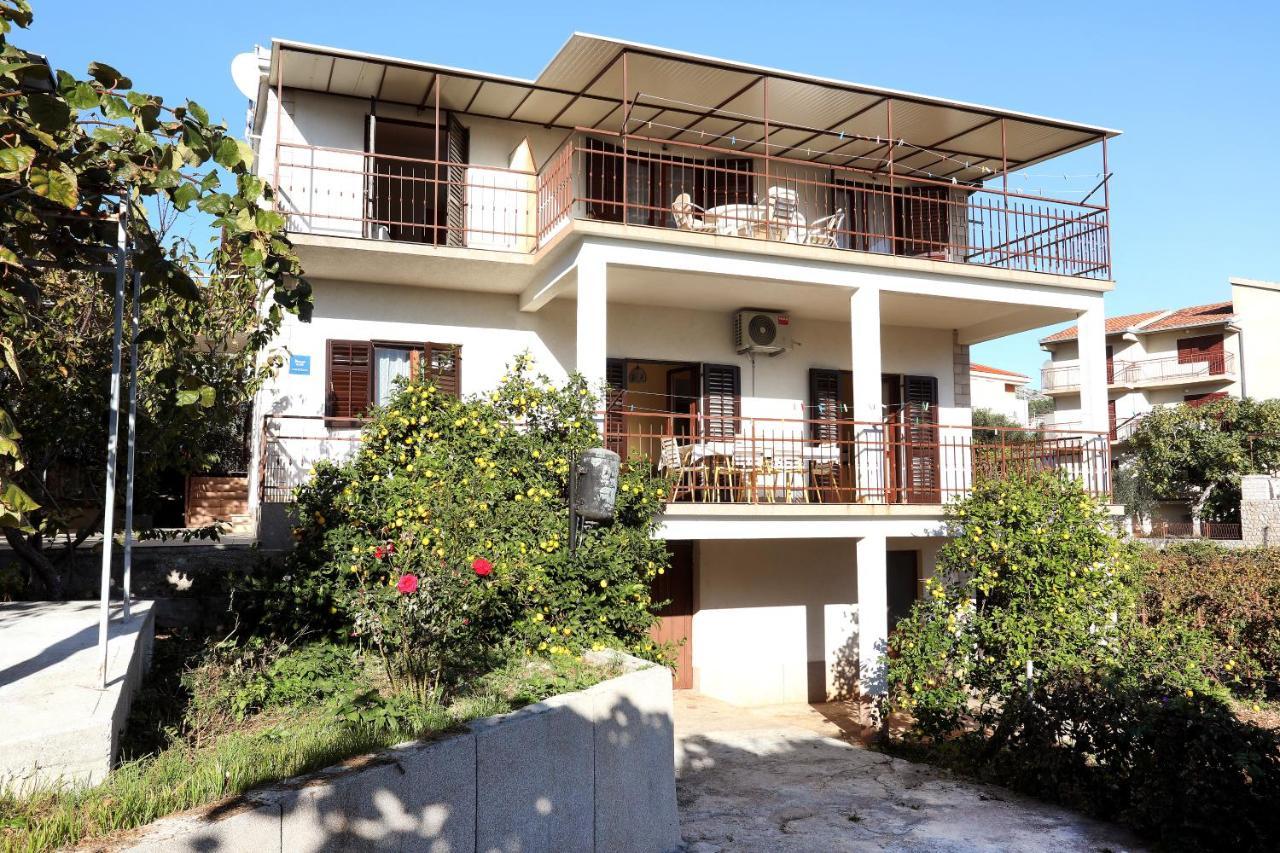 Apartman Gilan Seget Vranjica Kültér fotó