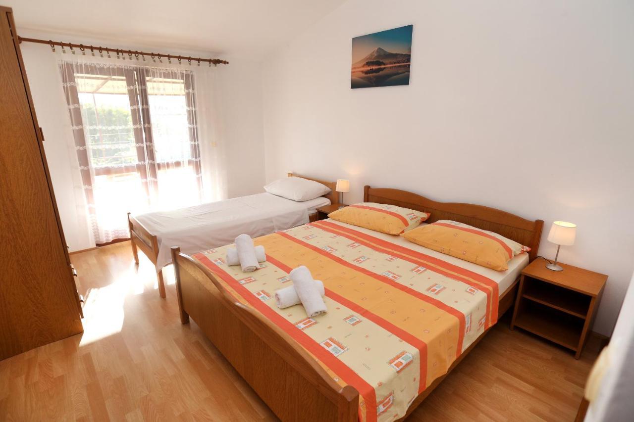 Apartman Gilan Seget Vranjica Kültér fotó