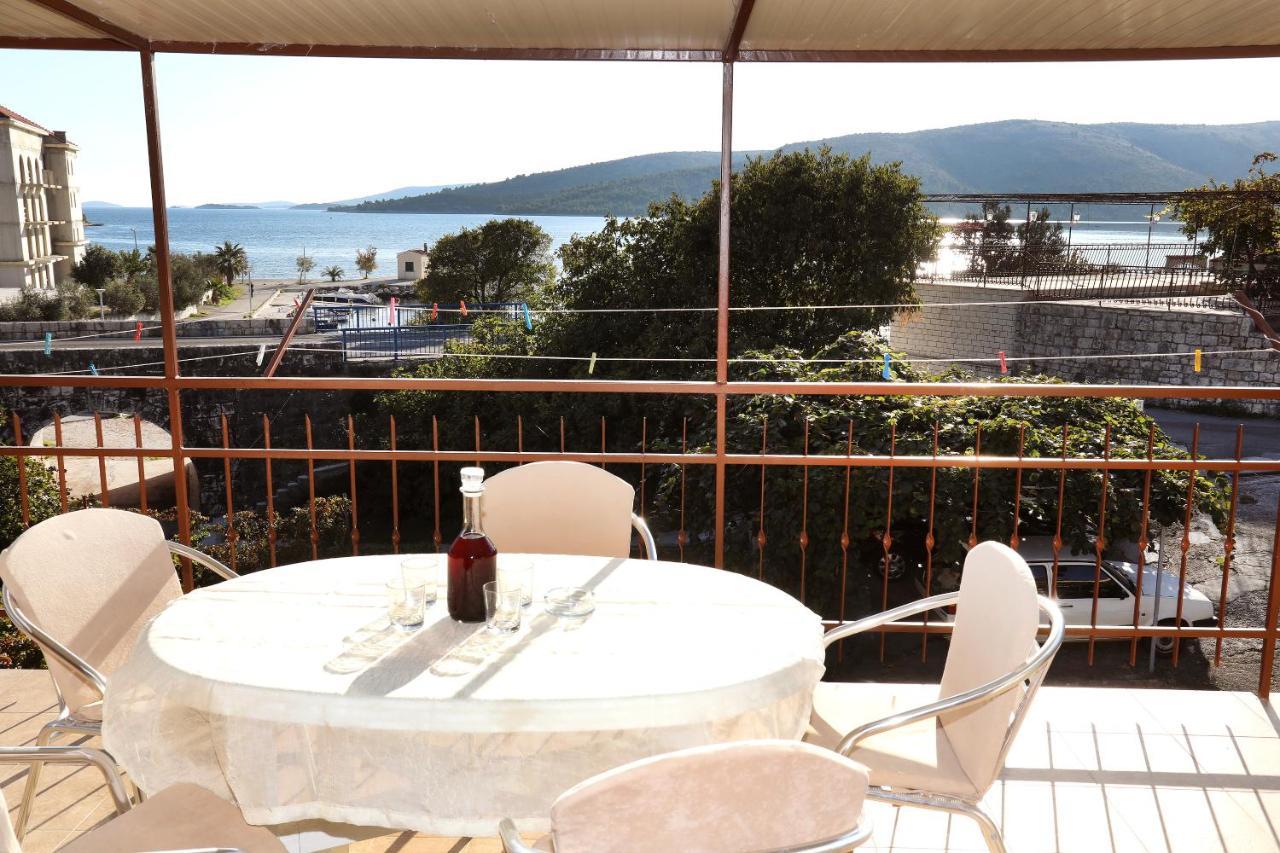 Apartman Gilan Seget Vranjica Kültér fotó