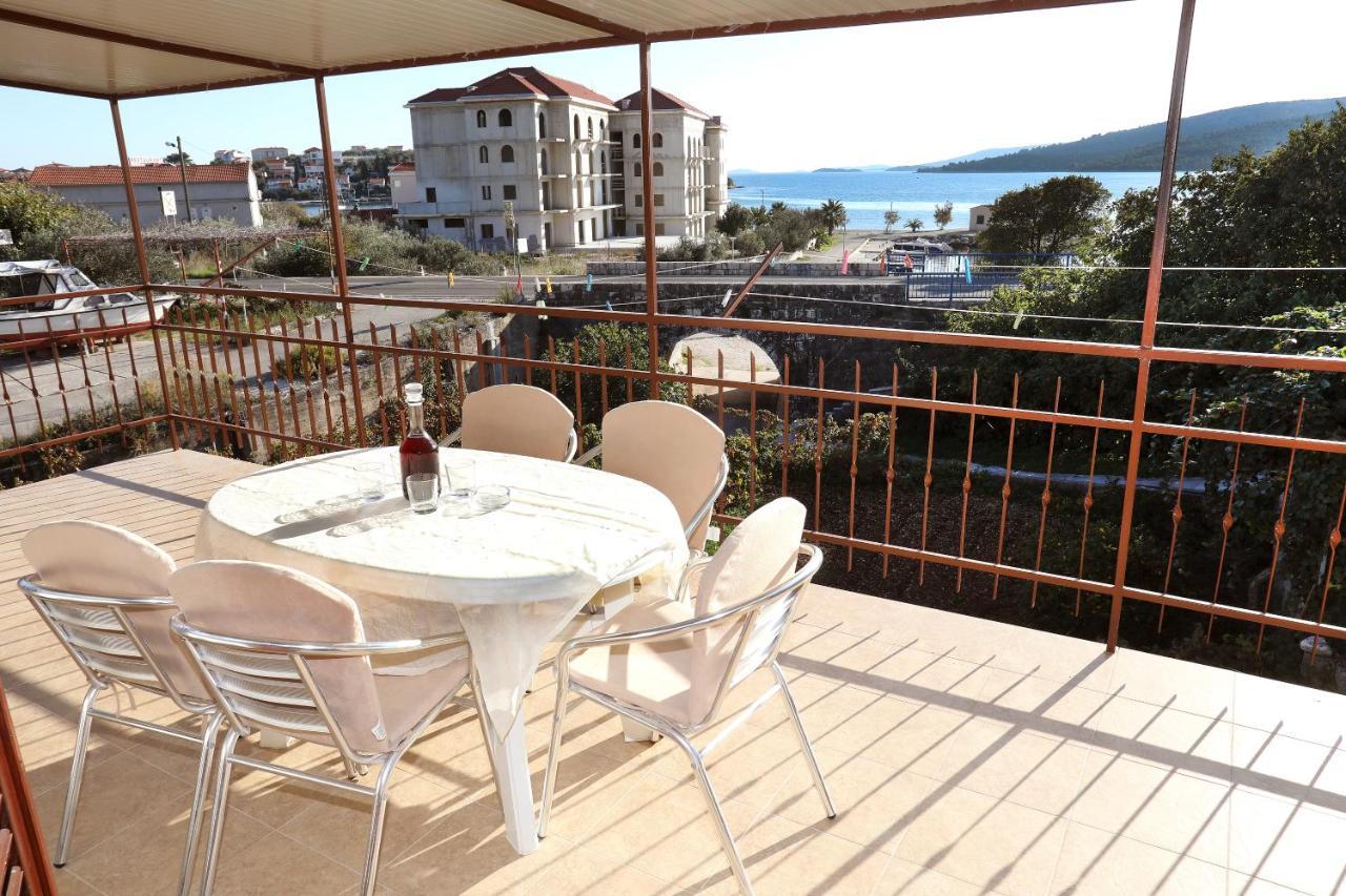Apartman Gilan Seget Vranjica Kültér fotó
