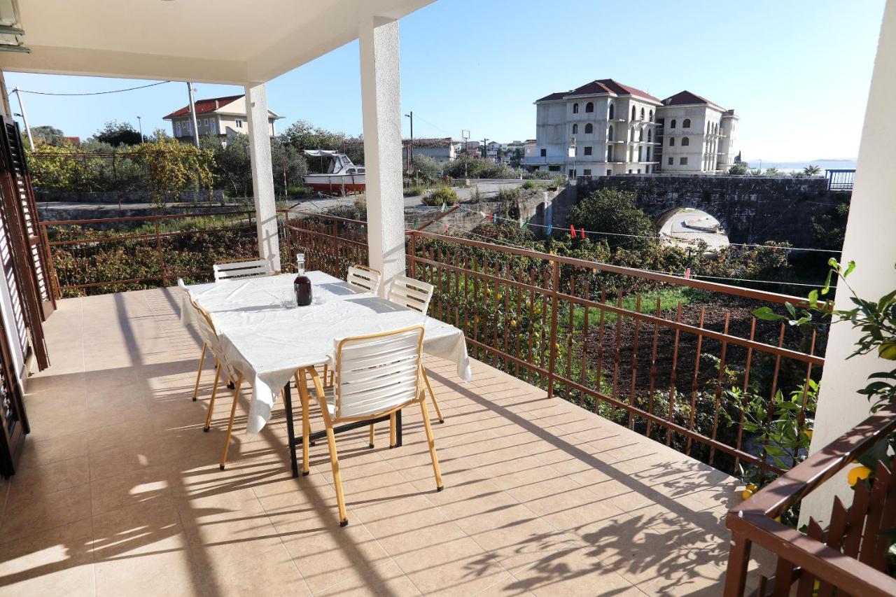 Apartman Gilan Seget Vranjica Kültér fotó