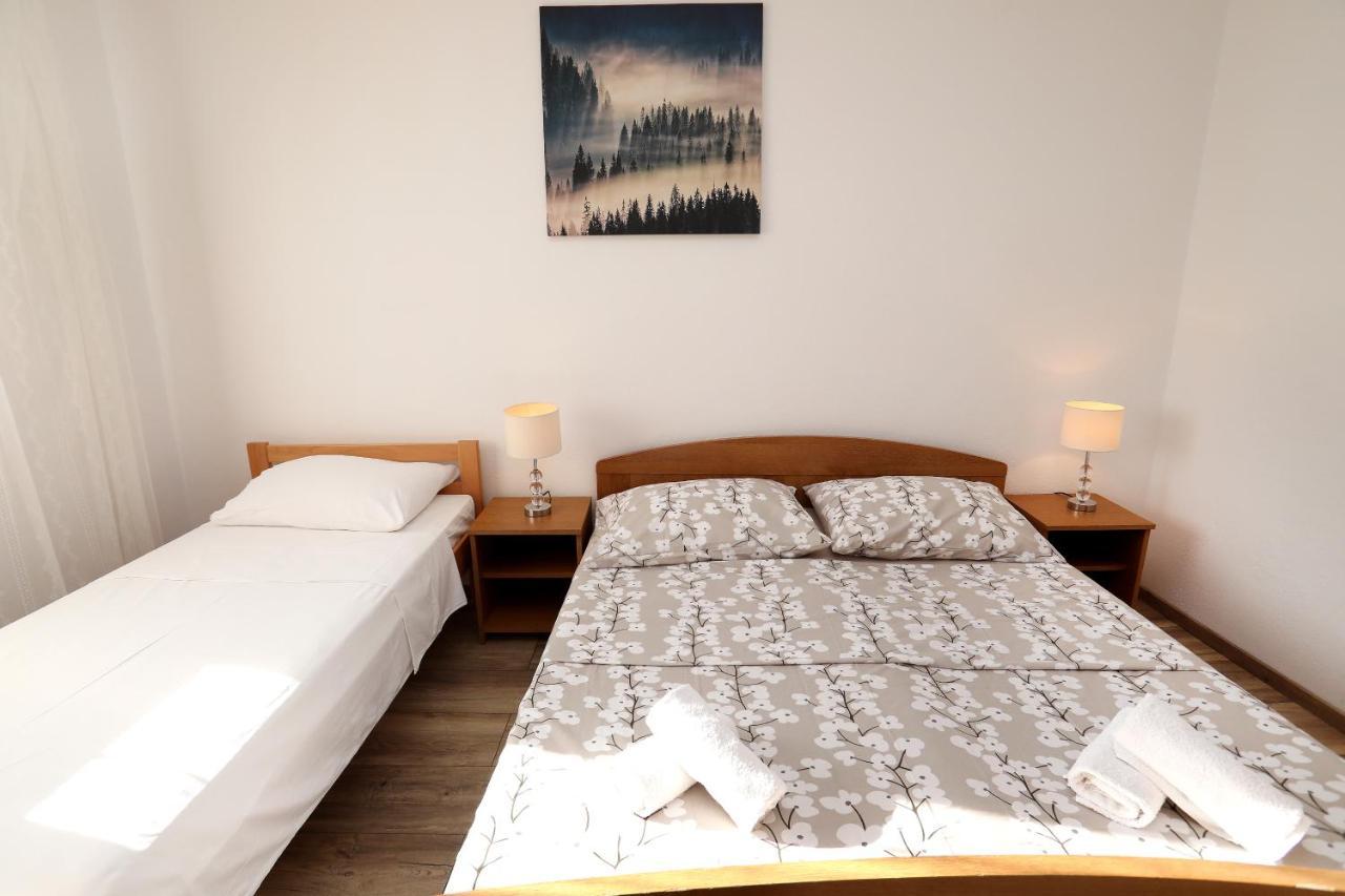 Apartman Gilan Seget Vranjica Kültér fotó