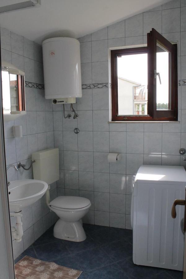 Apartman Gilan Seget Vranjica Szoba fotó
