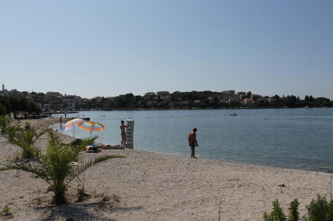 Apartman Gilan Seget Vranjica Kültér fotó