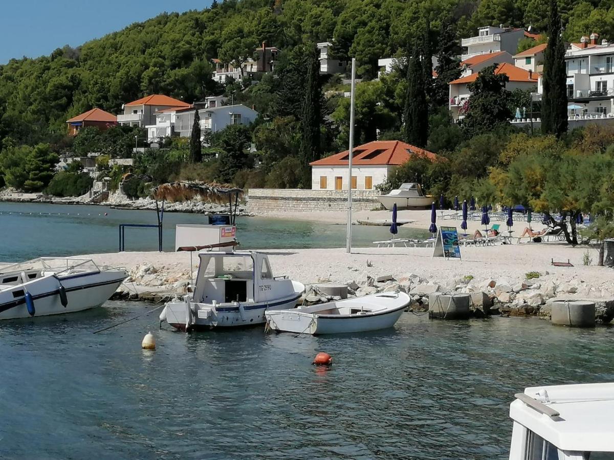 Apartman Gilan Seget Vranjica Kültér fotó